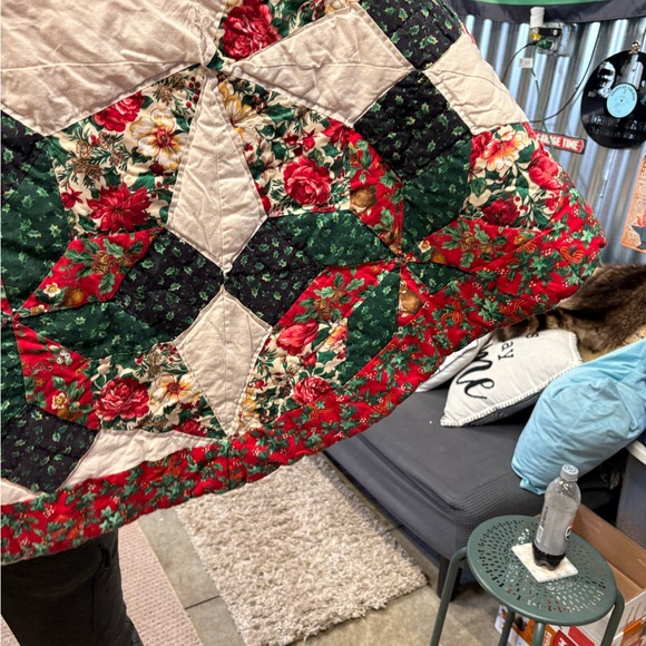 Holiday Star Patchwork Quilted Tree Skirt - Picture 7 of 8